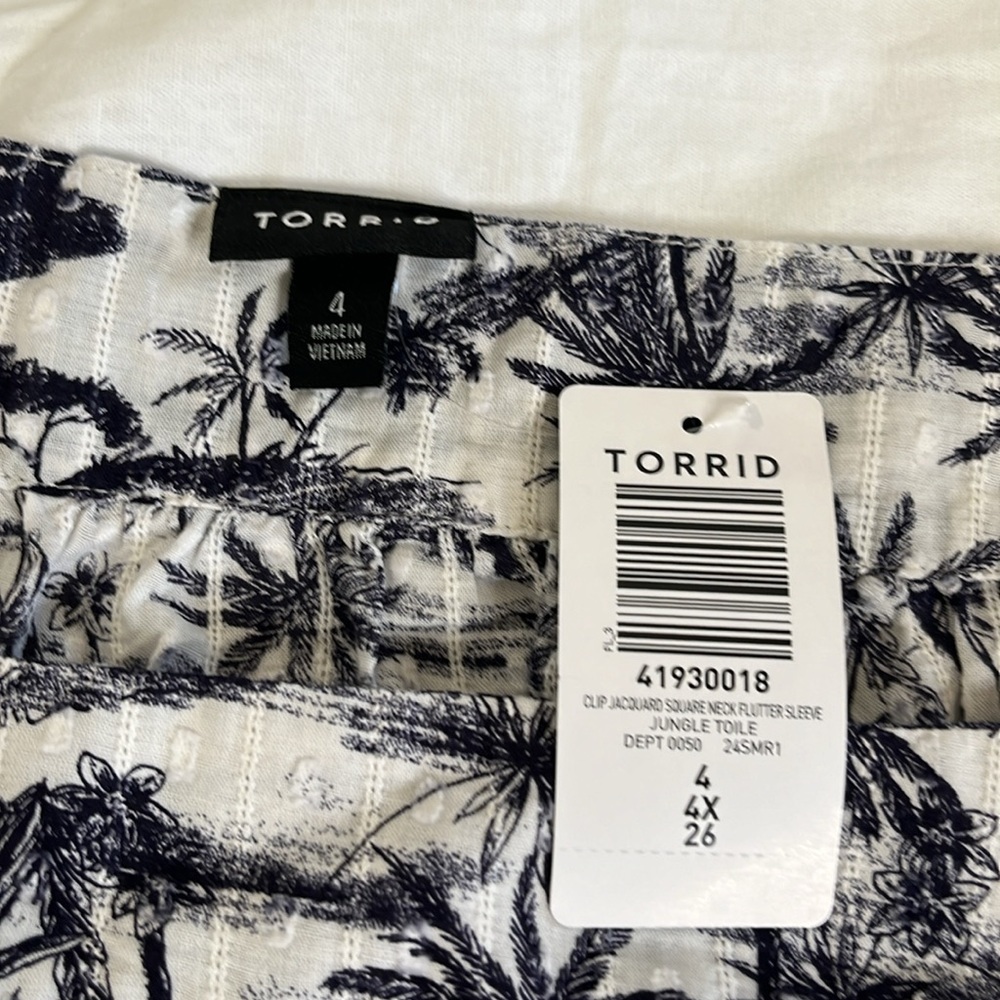 Torrid‎ Clip Jacquard Square Neck Flutter Sleeve Jungle Toil Top Women's 4X New - Picture 3 of 10